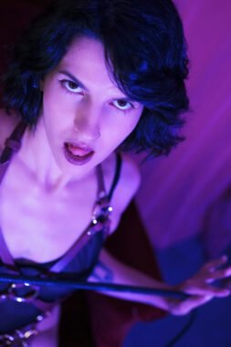 IMG 0041 253x380